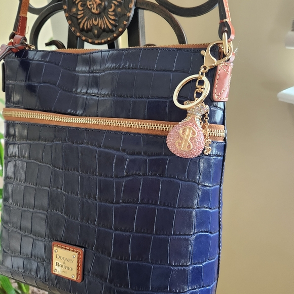 Pink Lucky Rhinestone Money Bag Charm Brand new - Picture 1 of 6